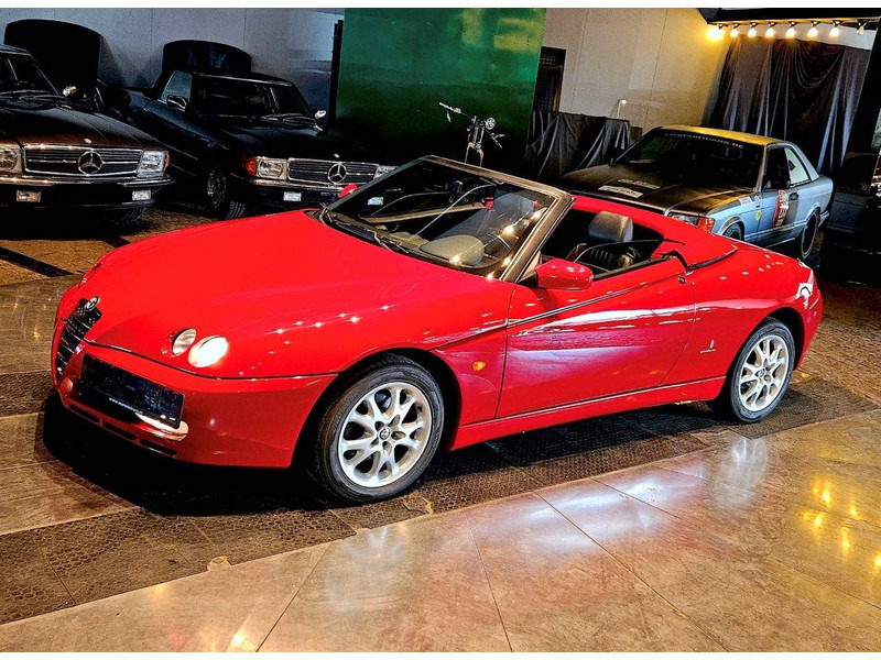 Alfa Romeo Spider (916 - update 3) _ 2.0 TS - Car: picture 1 Alfa Romeo Spider (916 - update 3) _ 2.0 TS - Car: picture 1