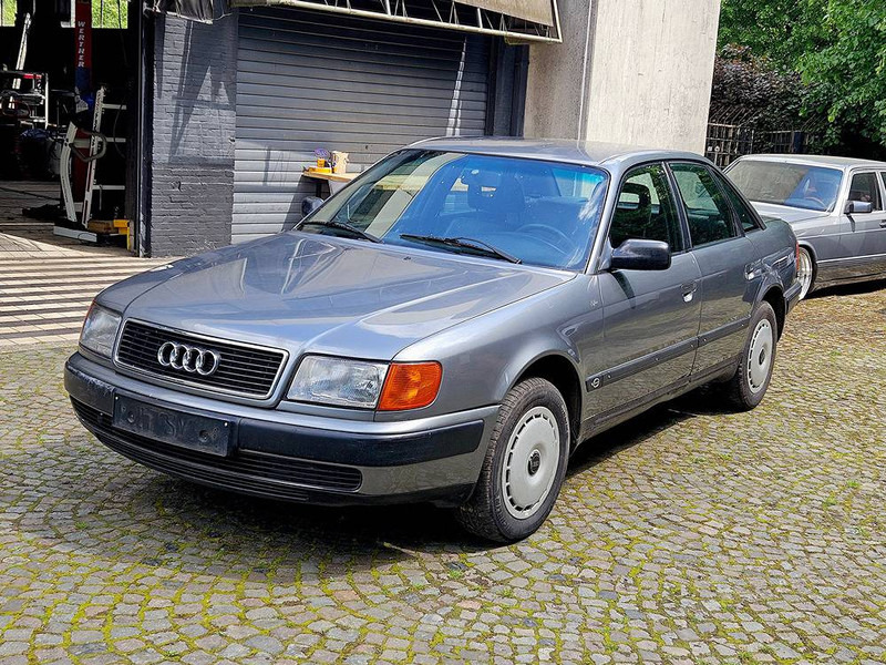 Audi 100 2.4D - Car: picture 1 Audi 100 2.4D - Car: picture 1