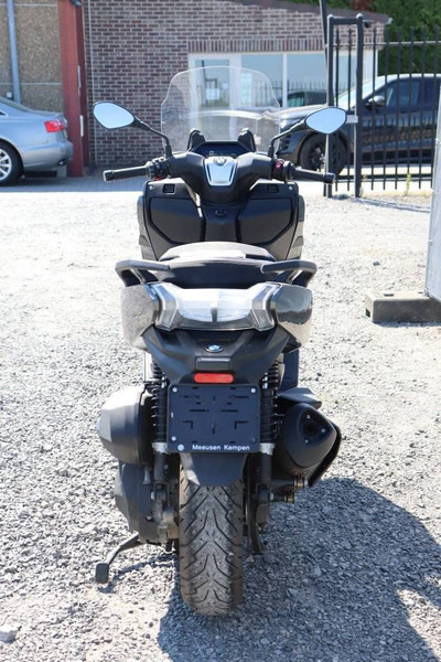 BMW C 400 GT - Motorcycle: picture 4 BMW C 400 GT - Motorcycle: picture 4