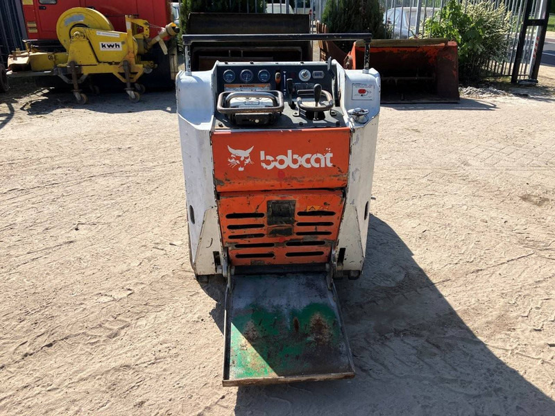 Bobcat MT52 - Crawler loader: picture 4 Bobcat MT52 - Crawler loader: picture 4