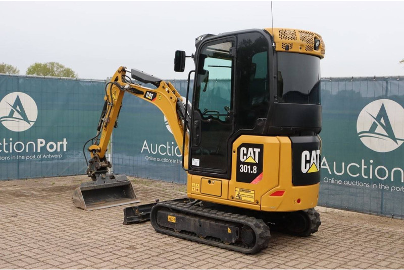 Caterpillar 301.8 - Mini excavator: picture 3 Caterpillar 301.8 - Mini excavator: picture 3