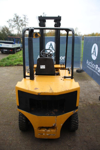 Caterpillar - Diesel forklift: picture 4 Caterpillar - Diesel forklift: picture 4