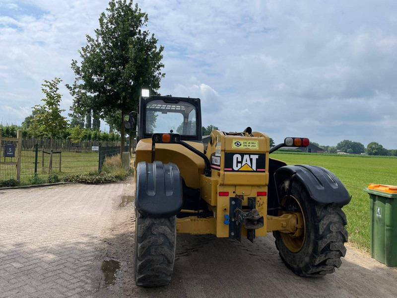 Caterpillar TH220B - Telescopic handler: picture 4 Caterpillar TH220B - Telescopic handler: picture 4