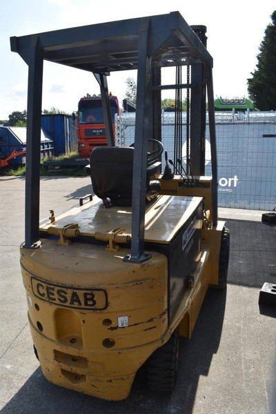 Cesab ECO/M40 - Electric forklift: picture 5 Cesab ECO/M40 - Electric forklift: picture 5