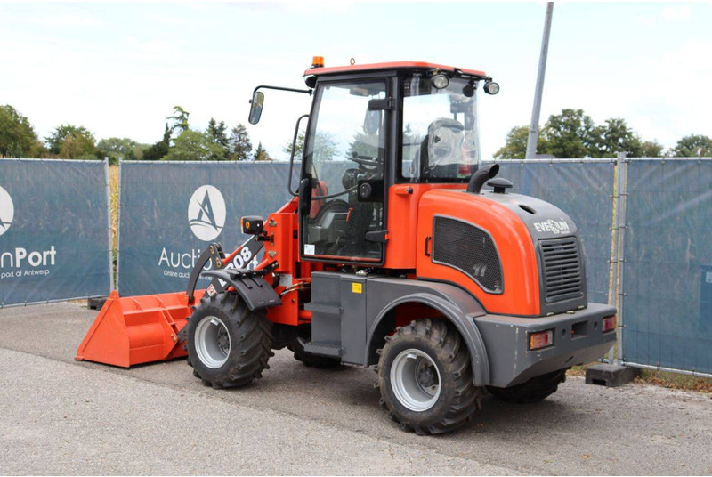 Everun ER08 - Wheel loader: picture 3 Everun ER08 - Wheel loader: picture 3