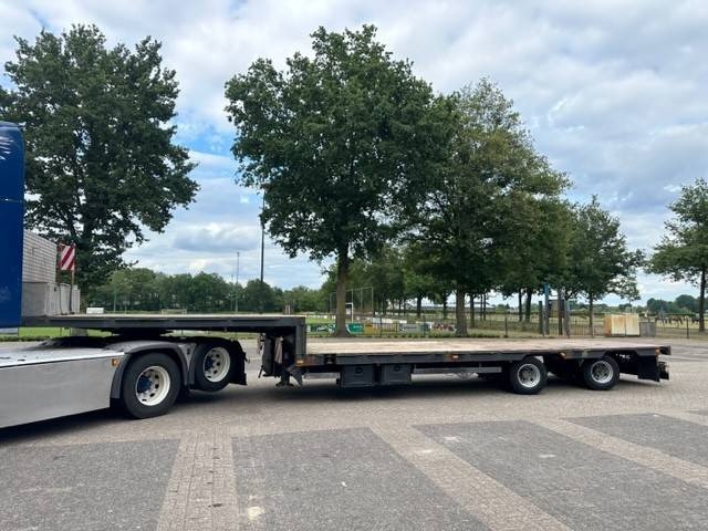 GFollner - Low loader semi-trailer: picture 1 GFollner - Low loader semi-trailer: picture 1