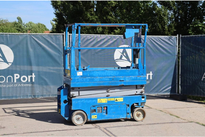 Genie GS1532 - Scissor lift: picture 1 Genie GS1532 - Scissor lift: picture 1