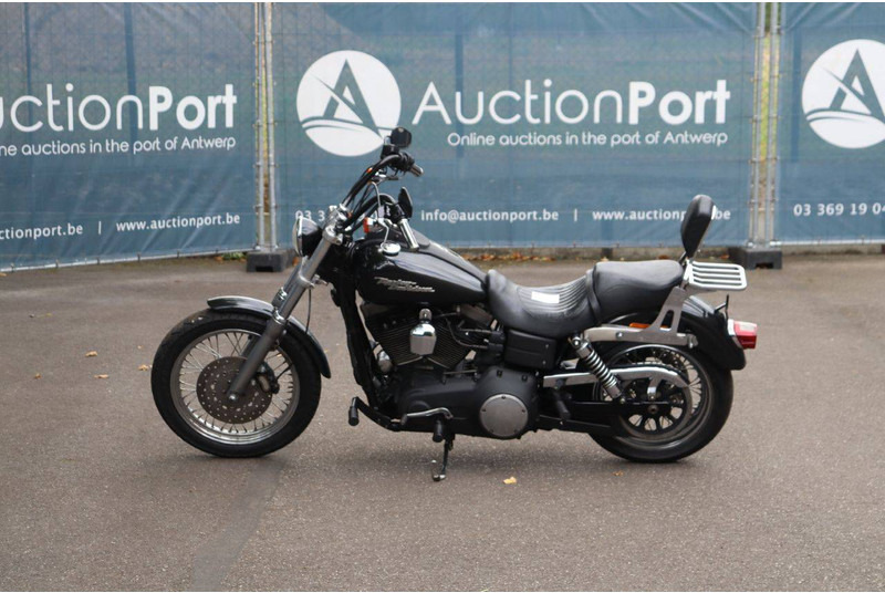 Harley-Davidson Dyna Street Bob - Motorcycle: picture 2 Harley-Davidson Dyna Street Bob - Motorcycle: picture 2