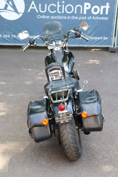Harley-Davidson Dyna Street Bob - Motorcycle: picture 5 Harley-Davidson Dyna Street Bob - Motorcycle: picture 5