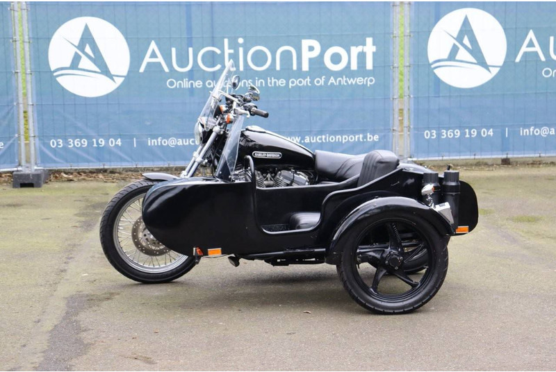 Harley-Davidson Sporster XL883 - Motorcycle: picture 1 Harley-Davidson Sporster XL883 - Motorcycle: picture 1