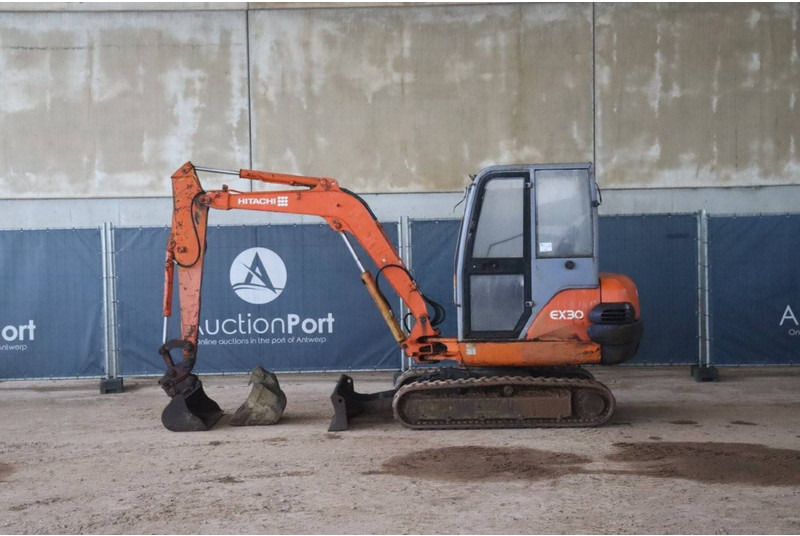 Hitachi EX30-2 - Crawler excavator: picture 2 Hitachi EX30-2 - Crawler excavator: picture 2