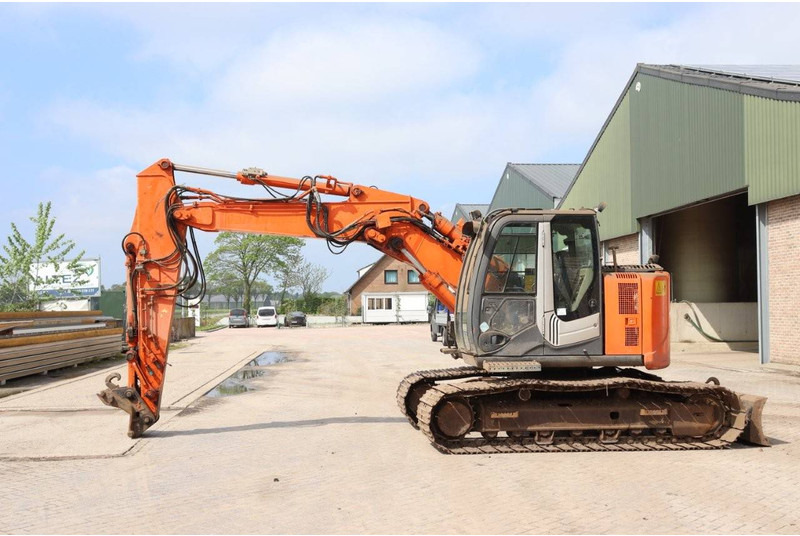 Hitachi ZX135US-3 - Crawler excavator: picture 1 Hitachi ZX135US-3 - Crawler excavator: picture 1