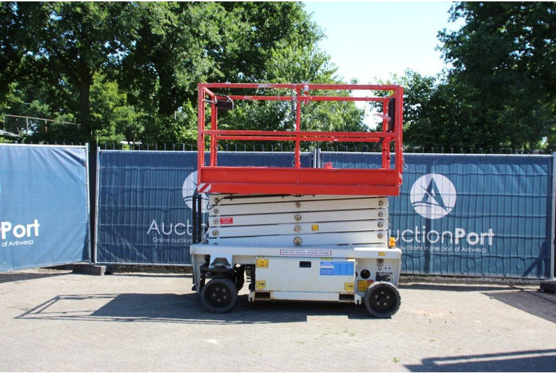 Holland lift ECOSTAR HL-11812 - Scissor lift: picture 2 Holland lift ECOSTAR HL-11812 - Scissor lift: picture 2