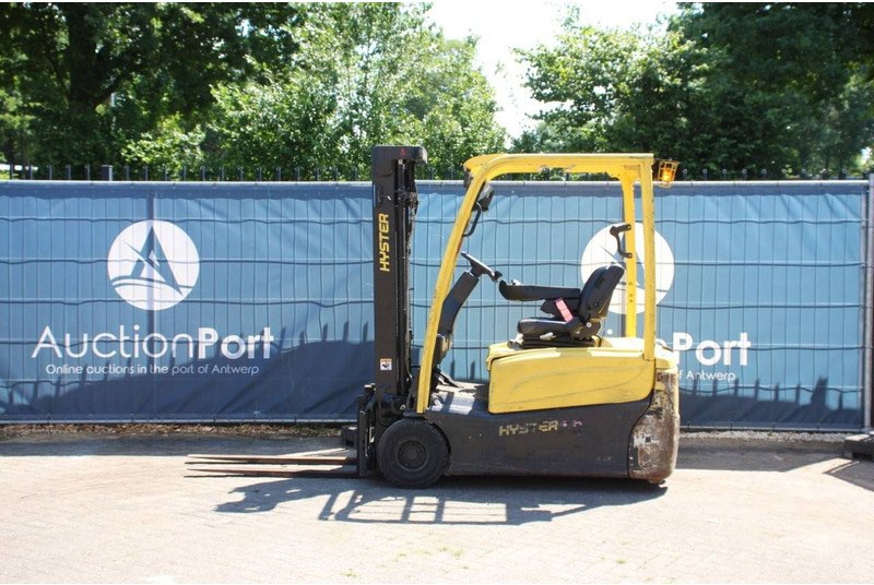 Hyster J1.6XNT LWB - Electric forklift: picture 2 Hyster J1.6XNT LWB - Electric forklift: picture 2
