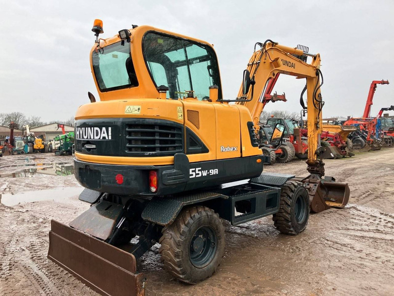 Hyundai Robex 55W-9A - Wheel excavator: picture 5 Hyundai Robex 55W-9A - Wheel excavator: picture 5