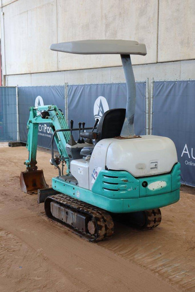 IHI 15J - Mini excavator: picture 4 IHI 15J - Mini excavator: picture 4