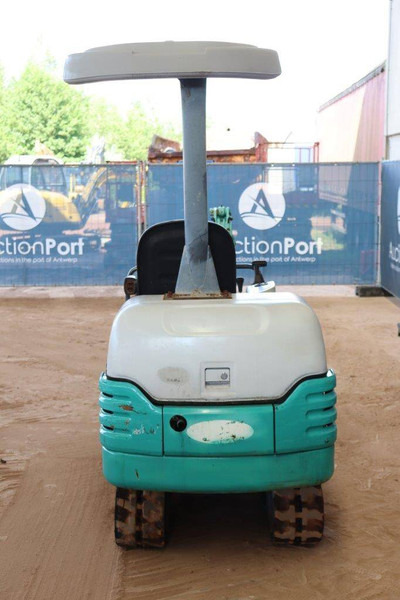 IHI 15J - Mini excavator: picture 5 IHI 15J - Mini excavator: picture 5