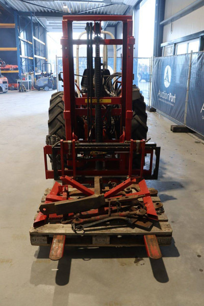 International harvester co E 733 - Farm tractor: picture 5 International harvester co E 733 - Farm tractor: picture 5