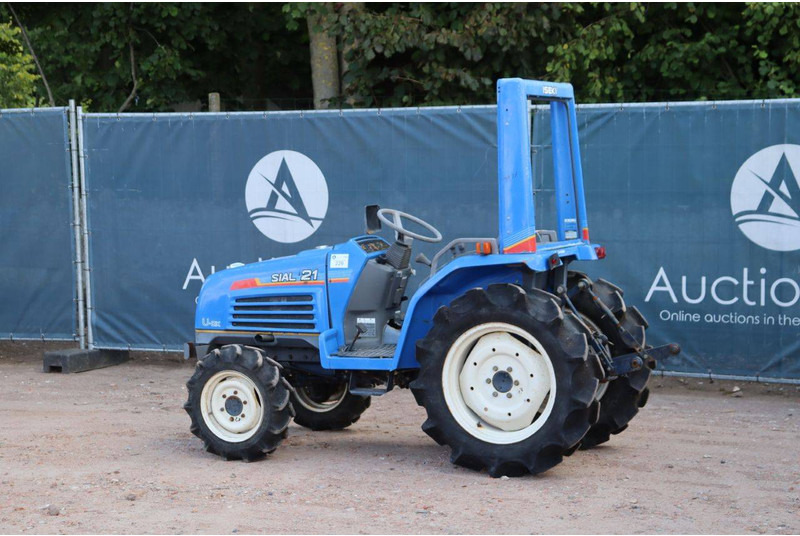 Iseki TF21F - Farm tractor: picture 3 Iseki TF21F - Farm tractor: picture 3