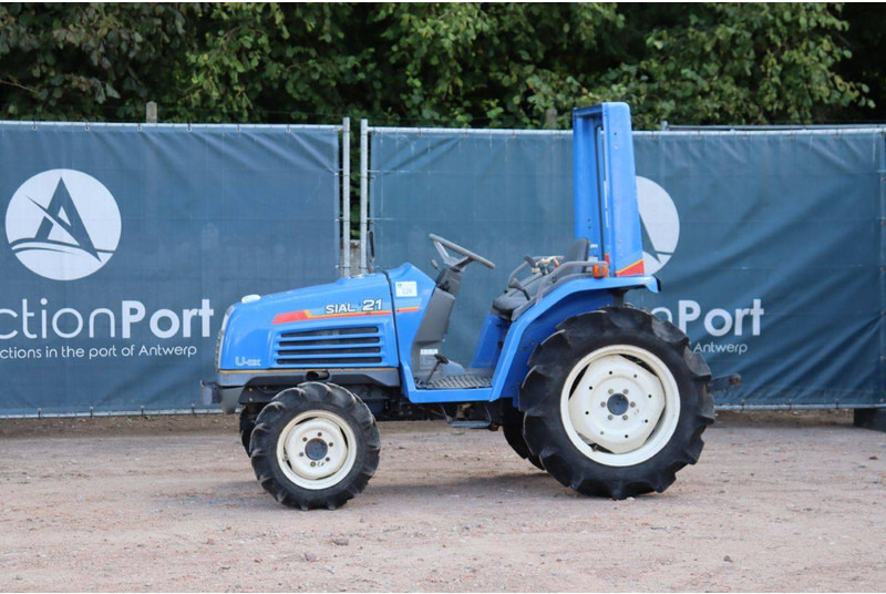Iseki TF21F - Farm tractor: picture 1 Iseki TF21F - Farm tractor: picture 1