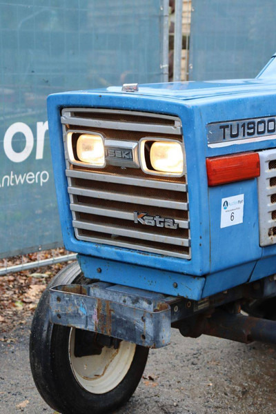 Farm tractor Iseki TU1900: picture 10