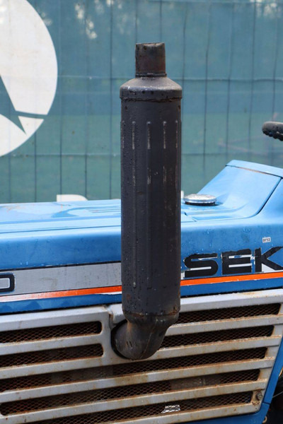 Farm tractor Iseki TU1900: picture 15