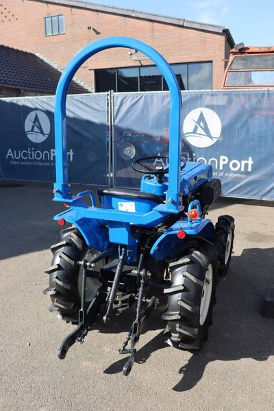 Iseki TX1000F - Farm tractor: picture 5 Iseki TX1000F - Farm tractor: picture 5