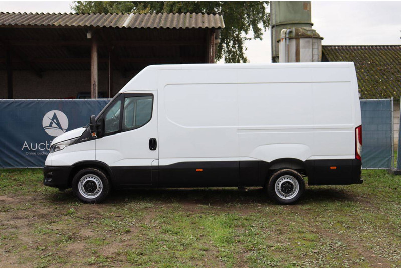 Iveco Daily 35S14 - Panel van: picture 2 Iveco Daily 35S14 - Panel van: picture 2