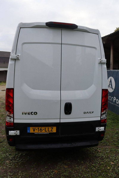 Iveco Daily 35S14 - Panel van: picture 5 Iveco Daily 35S14 - Panel van: picture 5