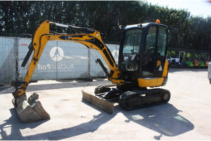 JCB 8026CTS - Crawler excavator: picture 3 JCB 8026CTS - Crawler excavator: picture 3