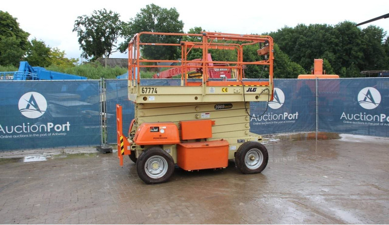 JLG 3969 - Scissor lift: picture 1 JLG 3969 - Scissor lift: picture 1