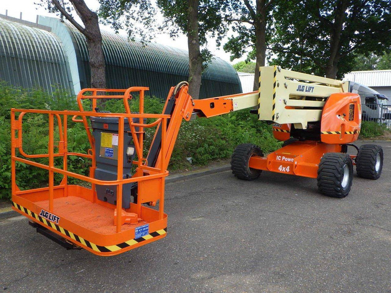JLG 510AJ - Articulated boom: picture 2 JLG 510AJ - Articulated boom: picture 2