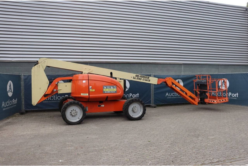 JLG 600AJ - Telescopic boom: picture 1 JLG 600AJ - Telescopic boom: picture 1