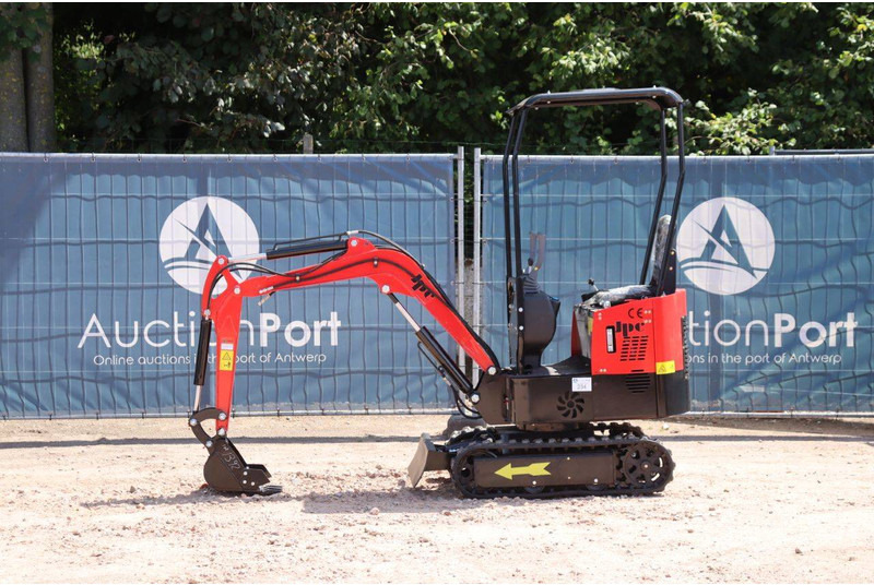 JPC HT12 - Mini excavator: picture 1 JPC HT12 - Mini excavator: picture 1