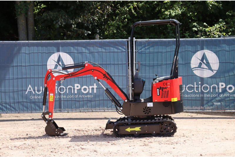 JPC HT12 - Mini excavator: picture 2 JPC HT12 - Mini excavator: picture 2