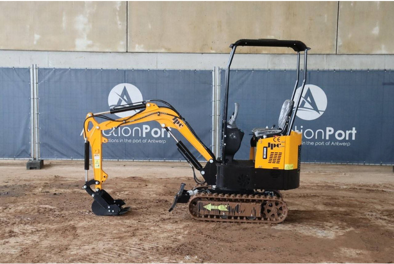 JPC HT12 - Mini excavator: picture 2 JPC HT12 - Mini excavator: picture 2