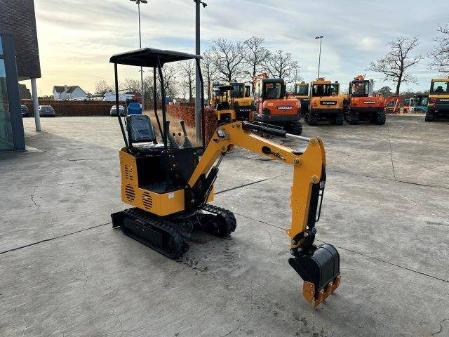 JPC KV12 - Mini excavator: picture 3 JPC KV12 - Mini excavator: picture 3