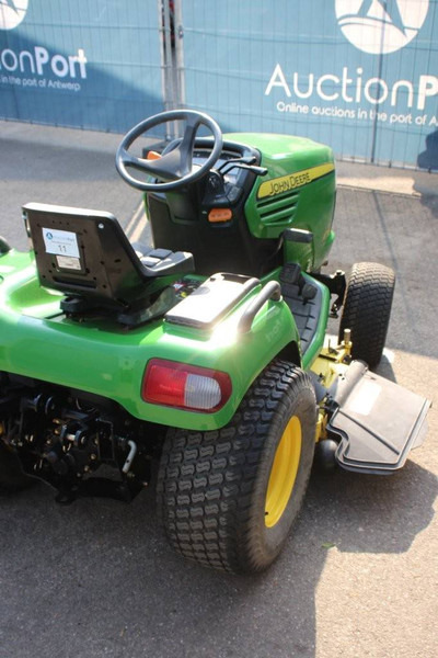 John Deere M700 - Garden mower: picture 5 John Deere M700 - Garden mower: picture 5