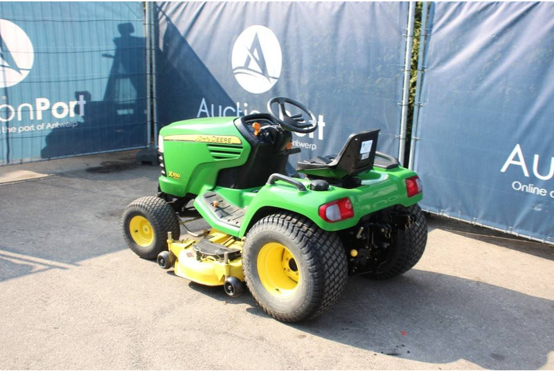 John Deere M700 - Garden mower: picture 3 John Deere M700 - Garden mower: picture 3
