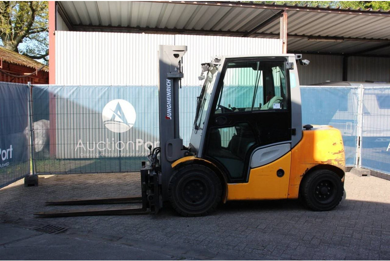 Jungheinrich DFG 545s - Diesel forklift: picture 1 Jungheinrich DFG 545s - Diesel forklift: picture 1