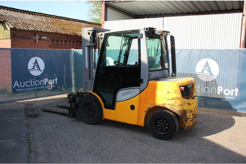 Jungheinrich DFG 545s - Diesel forklift: picture 3 Jungheinrich DFG 545s - Diesel forklift: picture 3