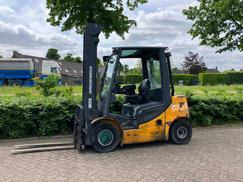 Jungheinrich DFG425s - Diesel forklift: picture 1 Jungheinrich DFG425s - Diesel forklift: picture 1