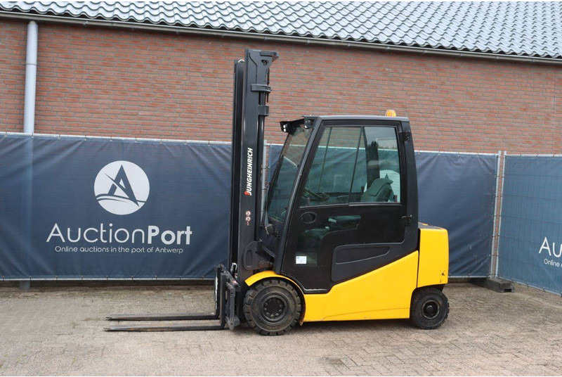 Jungheinrich EFG 425s - Electric forklift: picture 1 Jungheinrich EFG 425s - Electric forklift: picture 1