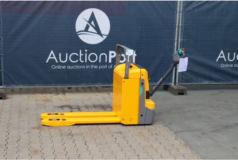 Jungheinrich EJE 116 - Pallet truck: picture 1 Jungheinrich EJE 116 - Pallet truck: picture 1