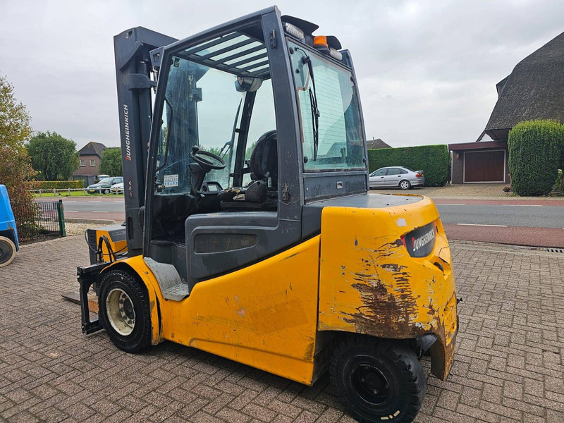 Jungheinrich PZV45S - Electric forklift: picture 2 Jungheinrich PZV45S - Electric forklift: picture 2
