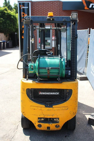 Jungheinrich SH 4-980 - LPG forklift: picture 4 Jungheinrich SH 4-980 - LPG forklift: picture 4