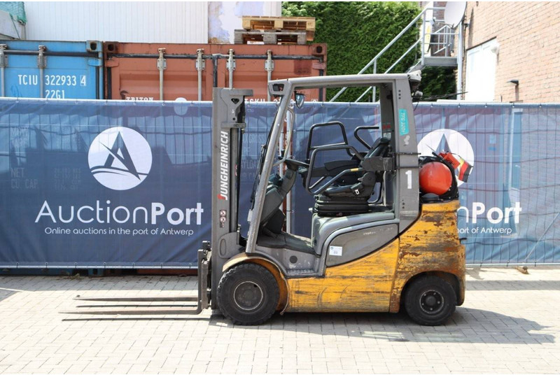 Jungheinrich TFG 320s - LPG forklift: picture 2 Jungheinrich TFG 320s - LPG forklift: picture 2