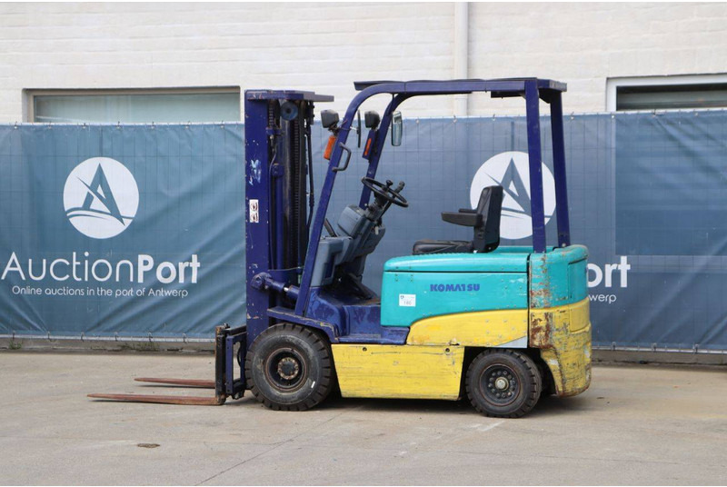 Komatsu FB25EX-8 - Electric forklift: picture 3 Komatsu FB25EX-8 - Electric forklift: picture 3