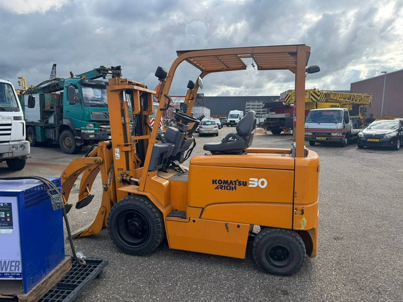 Komatsu FB30EX-8 - Electric forklift: picture 1 Komatsu FB30EX-8 - Electric forklift: picture 1