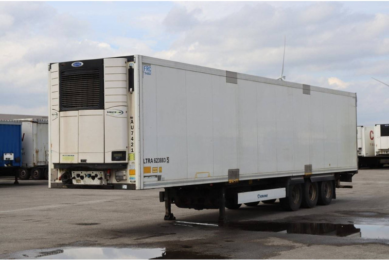 Krone SD - Closed box semi-trailer: picture 2 Krone SD - Closed box semi-trailer: picture 2